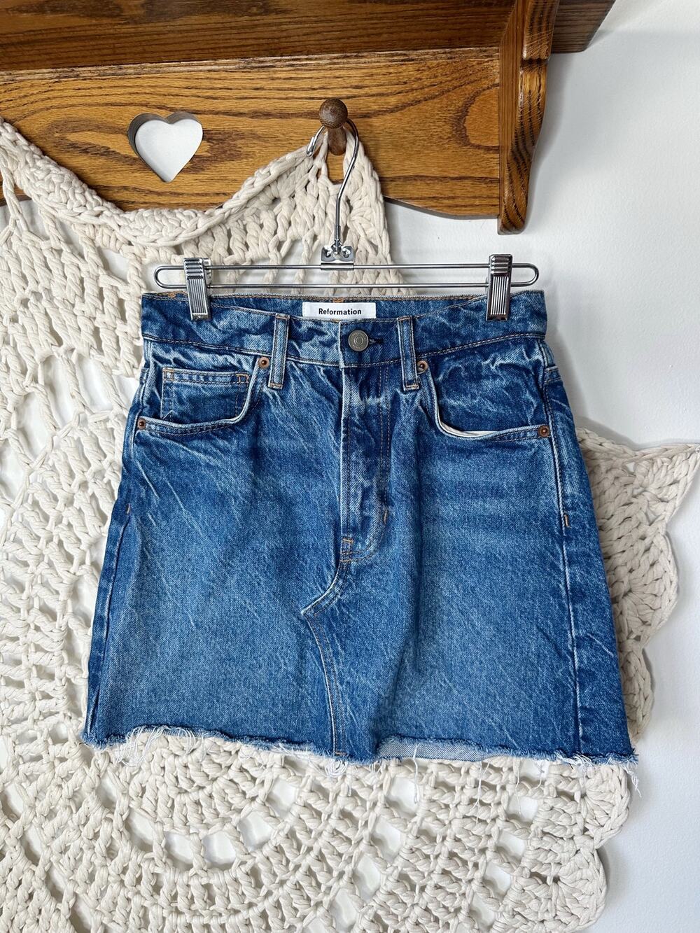 Reformation Nina Denim Mini Skirt Raw Hem Size 0/24